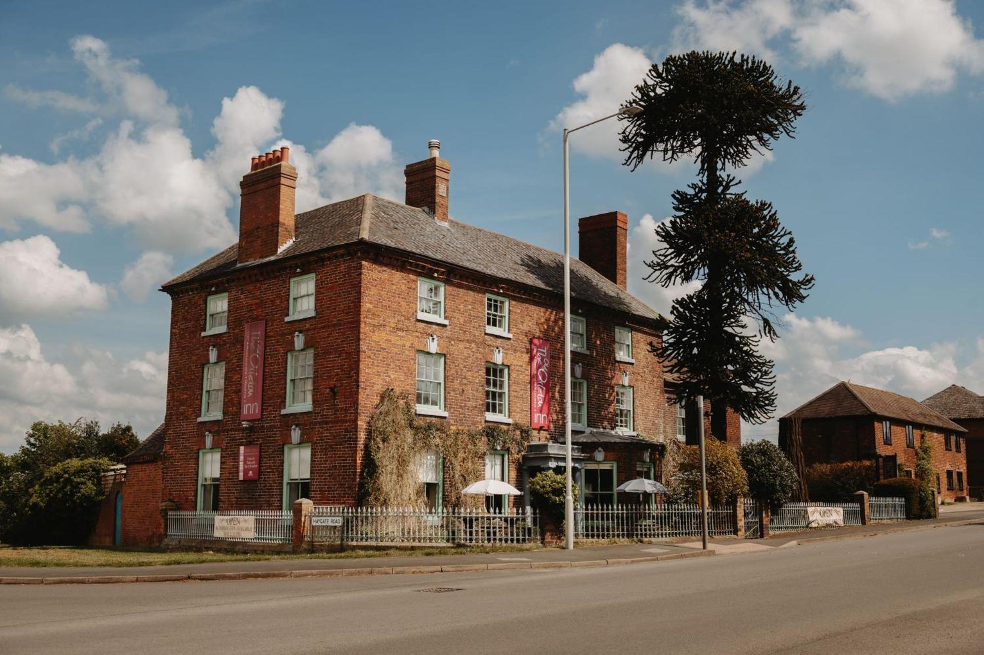 Old Orleton Inn Wellington  Extérieur photo